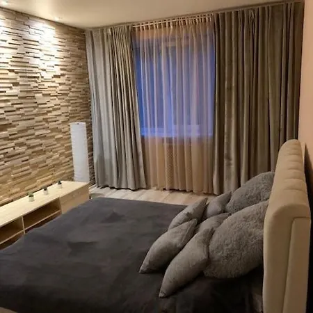 Oak Lounge Lux *